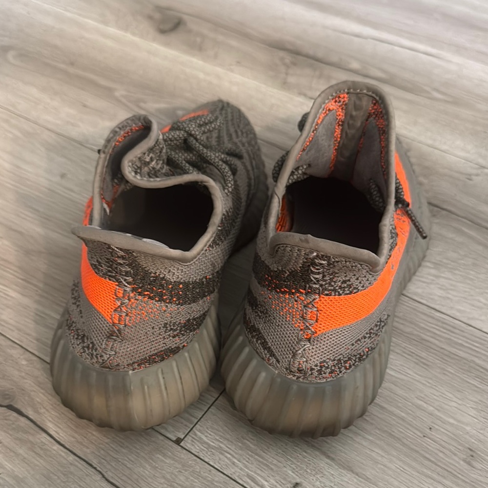 Yeezy Gray and Orange Sneakers with Primeknit Upper - Picture 3 of 5